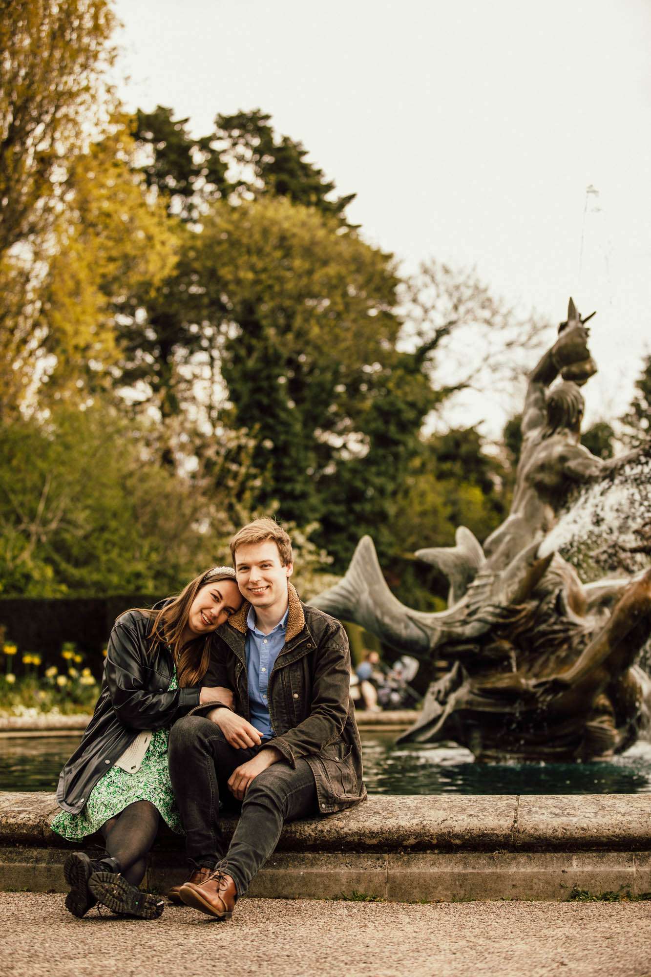 Regents Park Couple Photoshoot