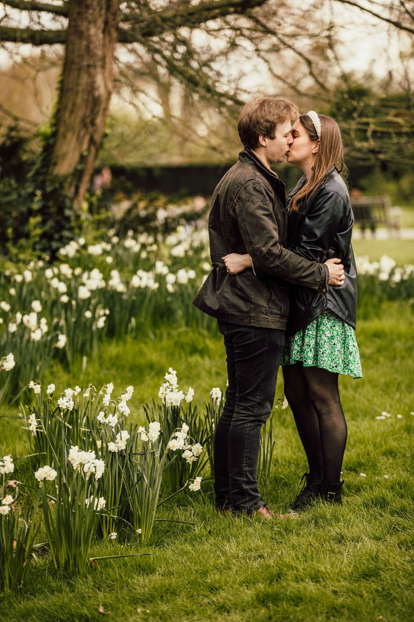 Regents Park Couple Photoshoot