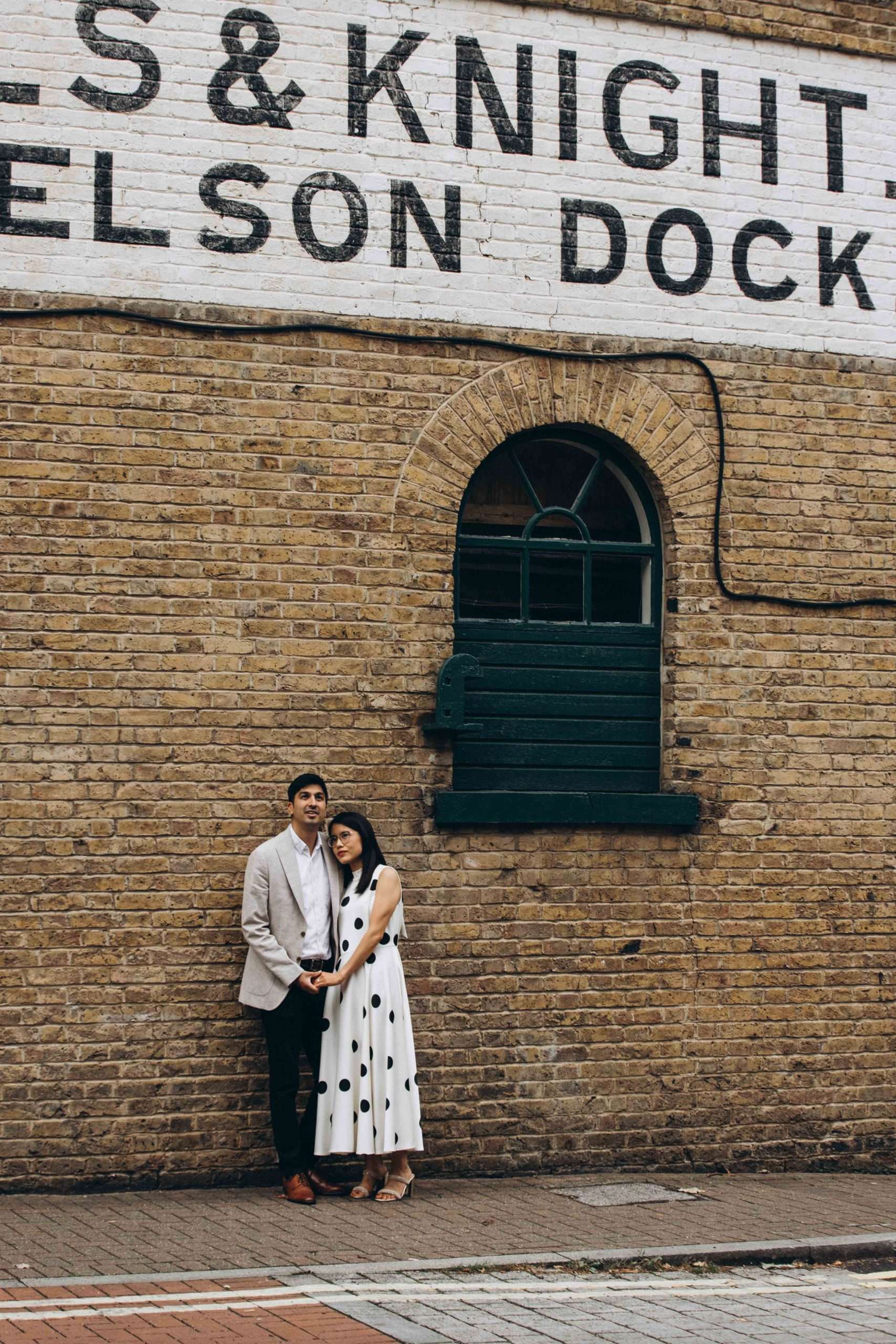 Canary Wharf Couple Photoshoot
