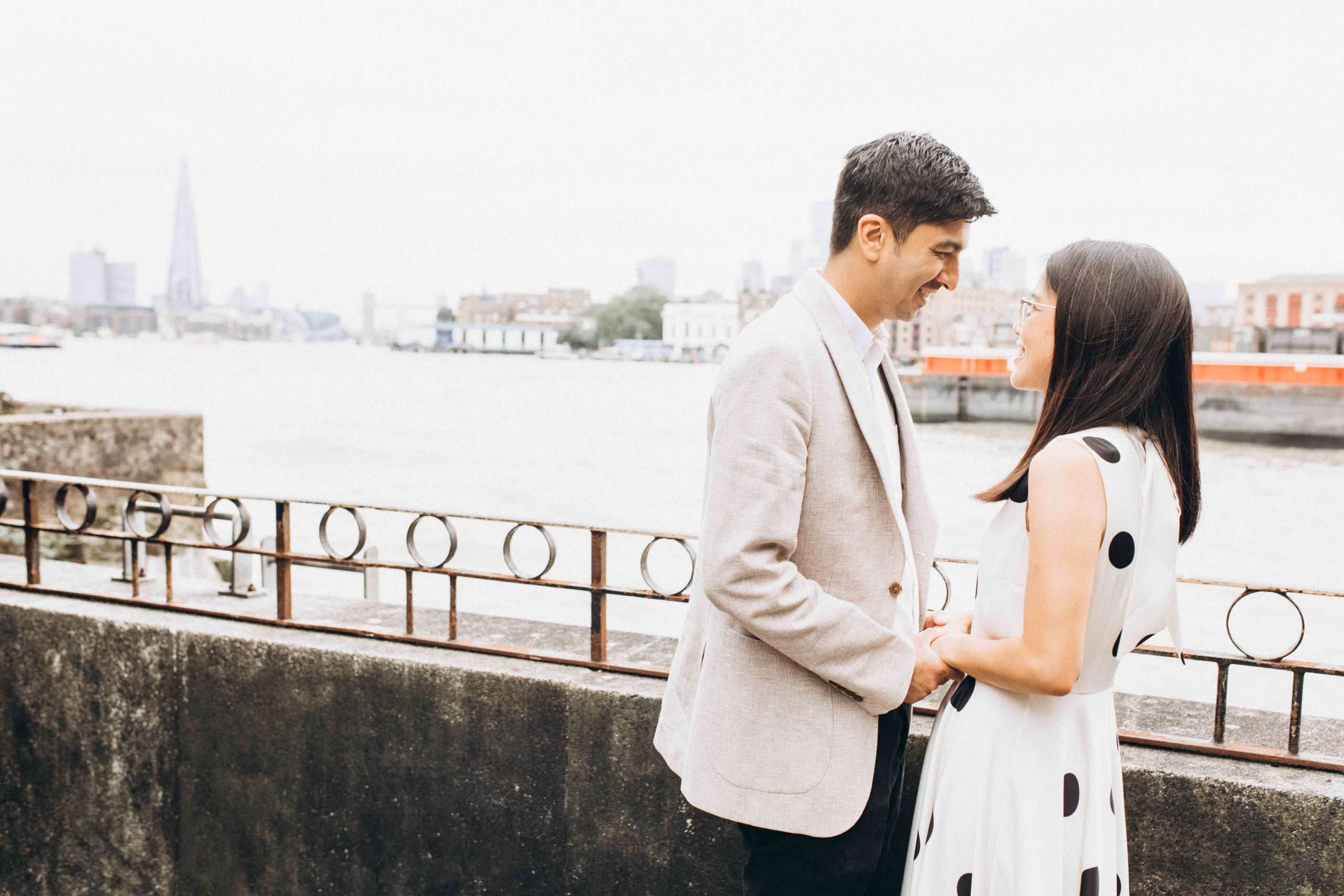 Canary Wharf Couple Photoshoot