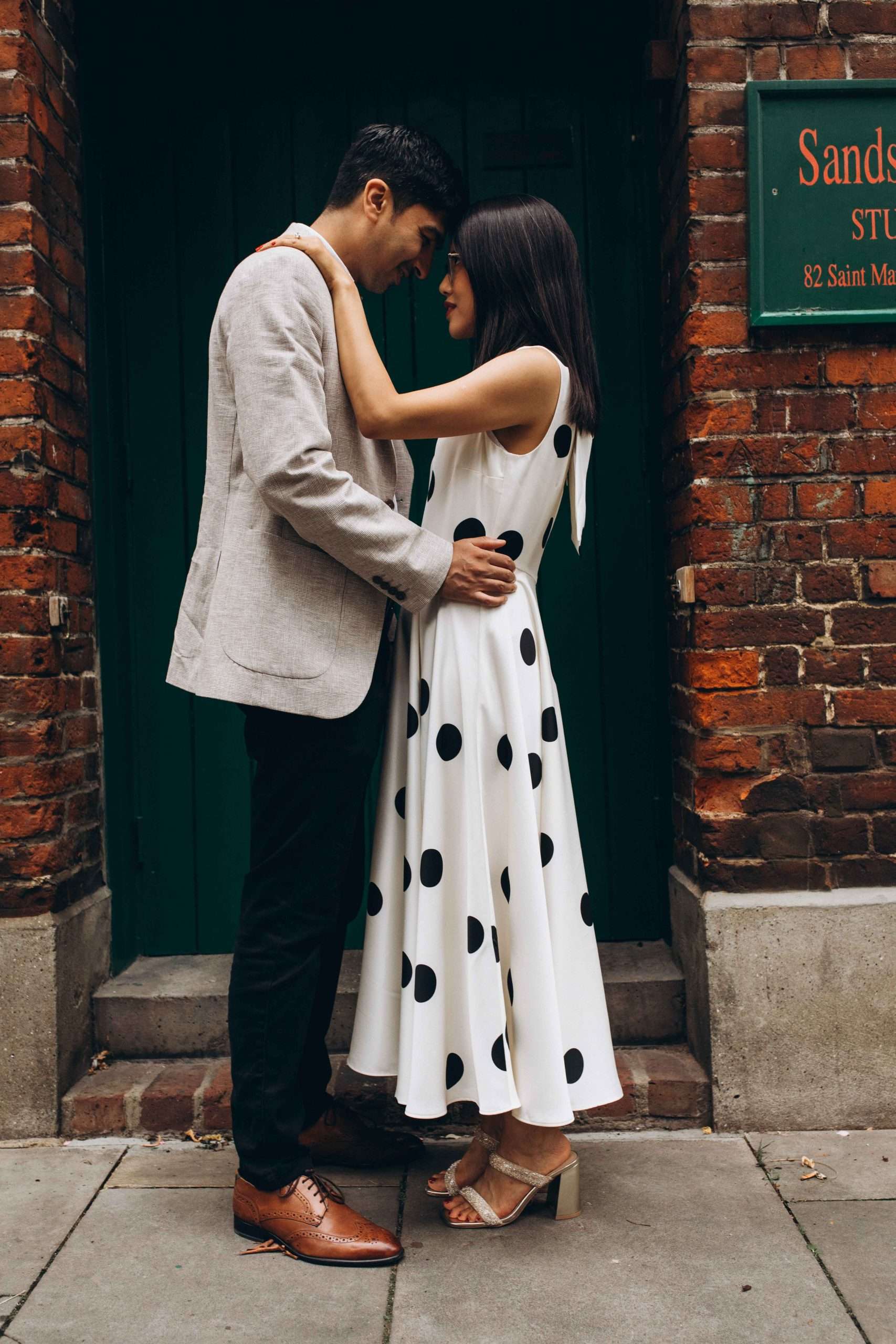 Canary Wharf Couple Photoshoot
